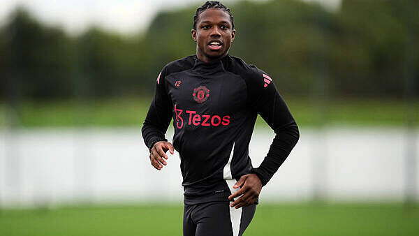 Tyrell Malacia reintegrated into Manchester United squad