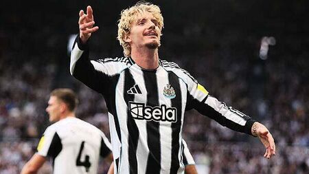 Bayern's Rummenigge says Newcastle were 'idiots' to pay so much for Woltemade