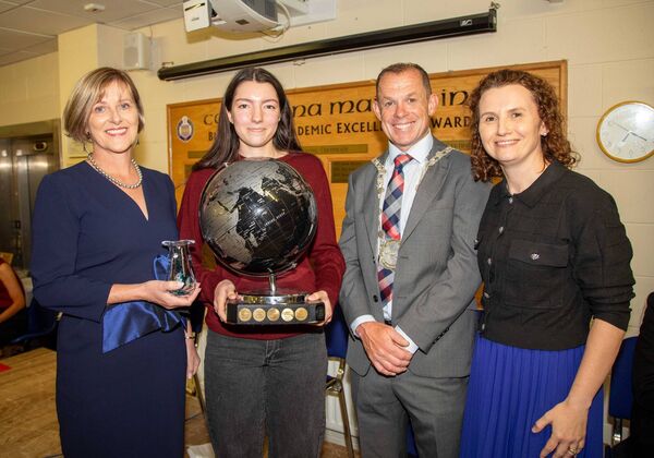 Senior Geography Award: From left, Sally Ronayne (Principal), Aleyna Bozkurt, Cllr Frank Quinlan, Deputy Mayor and Katherine O’Sullivan (Geography teacher). Photo: John Power