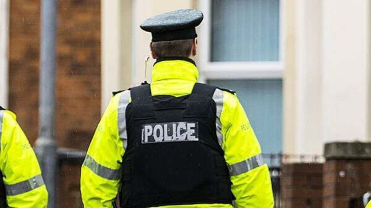 Possible sectarian motive probed after two attacked in Derry