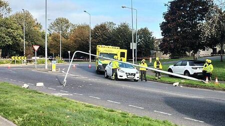 Motorists makes lucky escape when unoccupied Range Rover smashes into pole