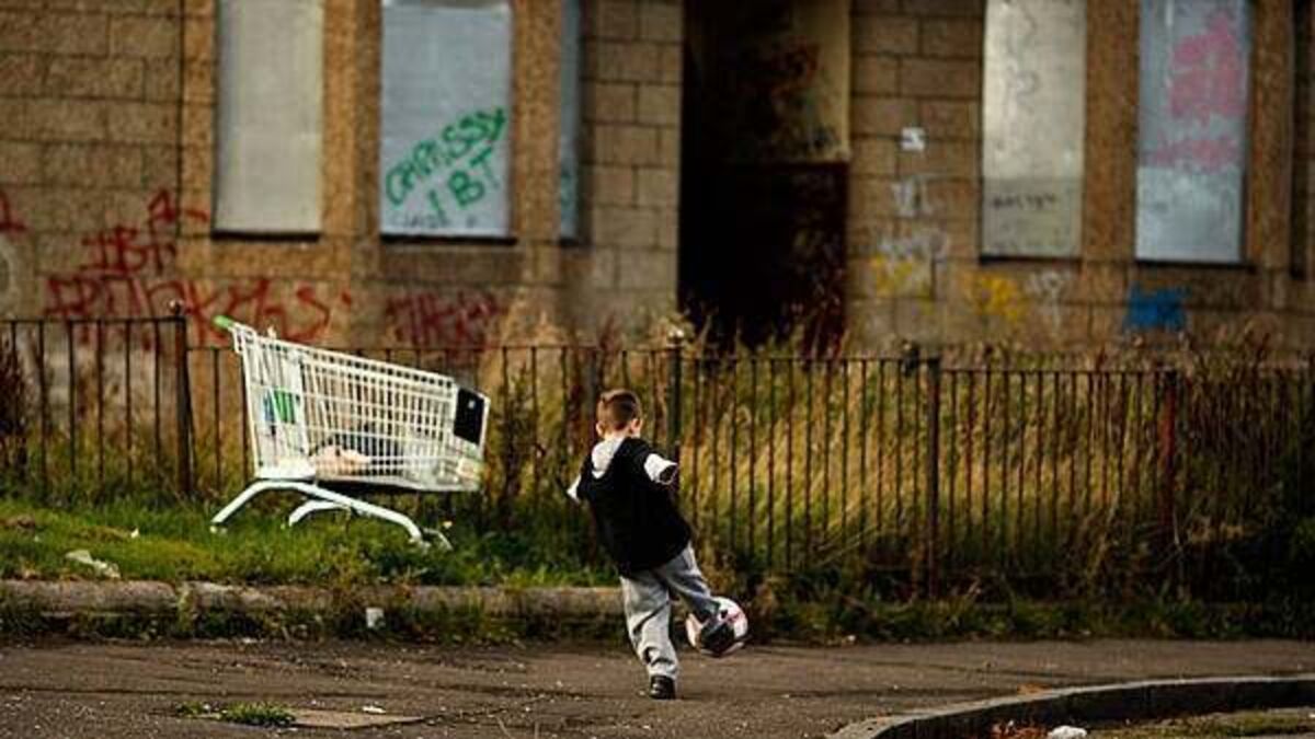 Budget neglected child poverty, committee says