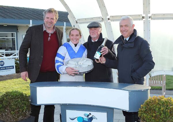 Jockey Maxine O'Sullivan and Seven Heads Group Syndicate members Dersy Watson and Brendan O'Sullivan presented with the winners prize after their horse, the Emmet Mullins trained Barra Rua won the Copper Coast (Ladies Pro/Am). All Photos: Noel Browne. Jockey Maxine O'Sullivan and Seven Heads Group Syndicate members Dersy Watson and Brendan O'Sullivan presented with the winners prize after their horse, the Emmet Mullins trained Barra Rua won the Copper Coast (Ladies Pro/Am). All Photos: Noel Browne.