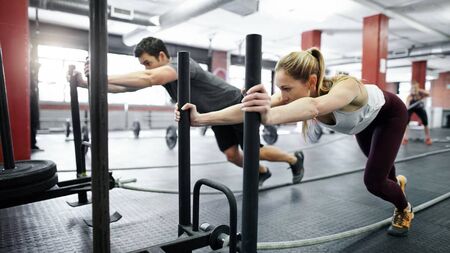 What makes a good gym program when it comes to losing weight and getting stronger?