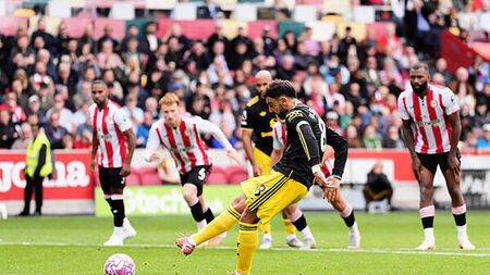 Bruno Fernandes remains Man Utd penalty taker despite failures from the spot