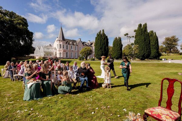Photo: INFOKUS Everyone at the wedding enjoyed the food which was provided by Catering with a Difference, Libyan Delights, little Catch Seafood Bar. 