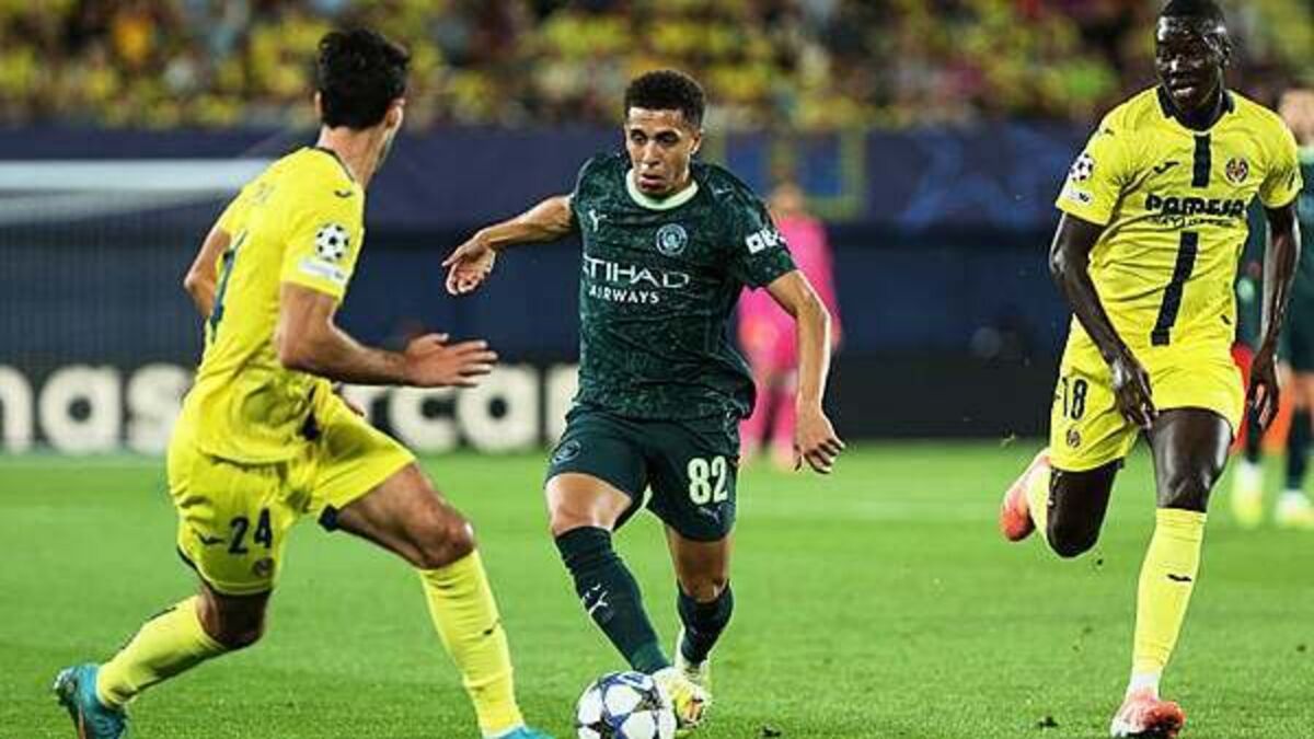 Manchester City’s Rico Lewis eager to seize midfield chance