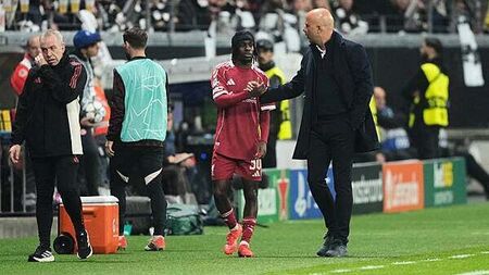 Alexander Isak and Jeremie Frimpong injured as Liverpool end losing run