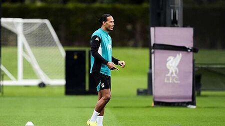 Virgil van Dijk: Liverpool players’ meeting on Monday was not for ‘crisis’ talks