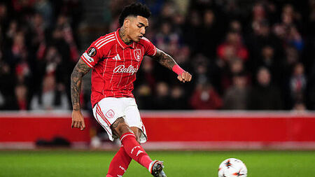 Sean Dyche gets off to winning start as Nottingham Forest kickstart campaign