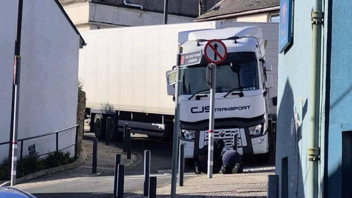 Tramore roads described as "impassable" for large vehicles