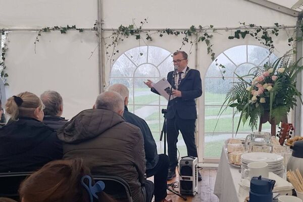 Mayor Seamus Ryan at the unveiling.
