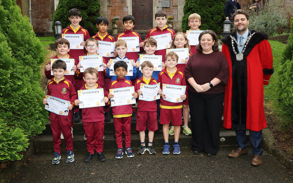 Metropolitan Mayor of Waterford Cllr. Adam Wyse, annul school visits, on his visit to St. Declan's he presented certificates to the pupils also included is Principal Clare Parris. Photo: Joe Evans  Metropolitan Mayor of Waterford Cllr. Adam Wyse, annul school visits, on his visit to St. Declan's he presented certificates to the pupils also included is Principal Clare Parris. Photo: Joe Evans