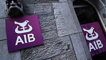AIB cancels warrants held by Finance Minister for cash payment of €390m to the State