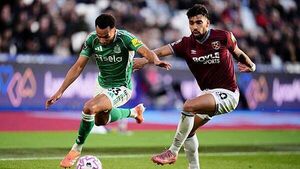 Lucas Paqueta on target as West Ham stun Newcastle with first win under Nuno