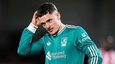 Arne Slot urges patience as Florian Wirtz adjusts to PL intensity at Liverpool