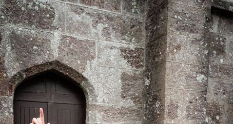 World travellers return to Waterford for beautiful wedding