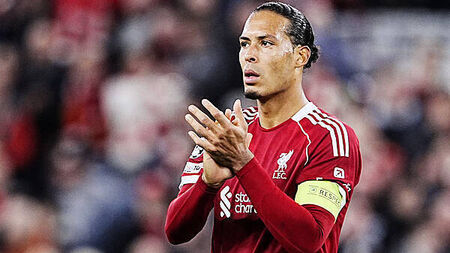 Virgil van Dijk responds to Wayne Rooney criticism in face-to-face encounter