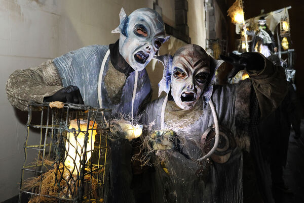 Spraoi, Siren Sisters, Samhain Parade. Photo: Joe Evans Spraoi, Siren Sisters, Samhain Parade. Photo: Joe Evans