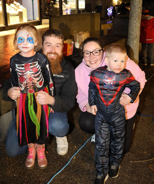 Spraoi, Siren Sisters, Samhain Parade. Photo: Joe Evans Spraoi, Siren Sisters, Samhain Parade. Photo: Joe Evans