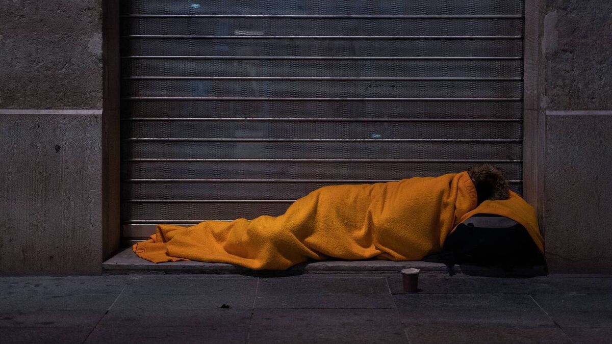 Housing Minister says he will provide funding to stop people having to sleep on the street