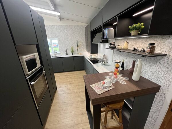 German Display Kitchen German Display Kitchen