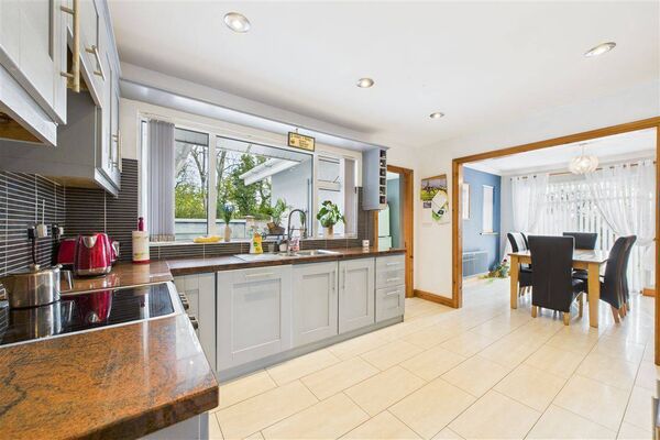 Shanoon, Holy Cross, Butlerstown, Co Waterford Shanoon, Holy Cross, Butlerstown, Co Waterford