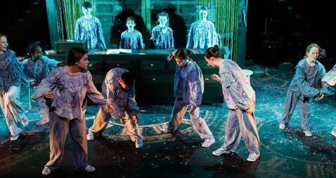 Little Red Kettle stuns in first inter-generational play in 25 years