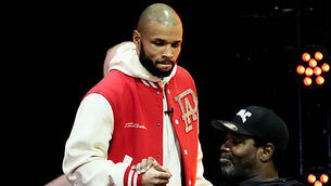 Flying start sets Everton on the way to thumping win against Leicester Flying start sets Everton on the way to thumping win against Leicester