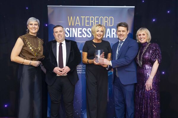Neil Gough, WLR, presenting Deirdre Houlihan and Eddie Flynn of Faithlegg, with the Radio Campaign of the Year Award. Also included are Éadaoin Carrick, Waterford Chamber President and Oren Byrne, Dungarvan & West Chamber President. Photo: Patrick Browne Neil Gough, WLR, presenting Deirdre Houlihan and Eddie Flynn of Faithlegg, with the Radio Campaign of the Year Award. Also included are Éadaoin Carrick, Waterford Chamber President and Oren Byrne, Dungarvan & West Chamber President. Photo: Patrick Browne
