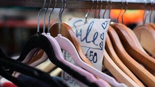 Machine gun youth pleads guilty to extortion and role in violent burglary