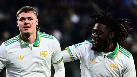 Evan Ferguson scores first goal in Italy to send Roma top of Serie A