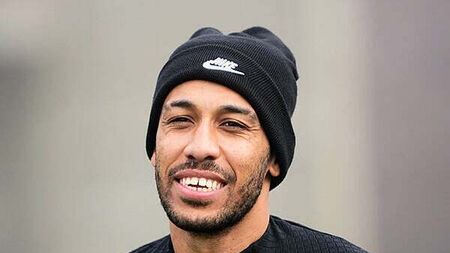 Pierre-Emerick Aubameyang’s double for Marseille steals win away from Newcastle