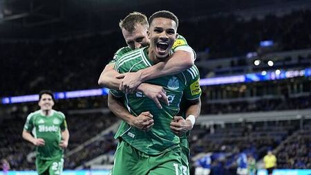 Malick Thiaw nets after 55 seconds as Newcastle ease to victory at Everton