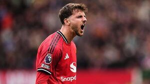 Mason Mount challenges Man Utd to aim for Champions League after Palace comeback