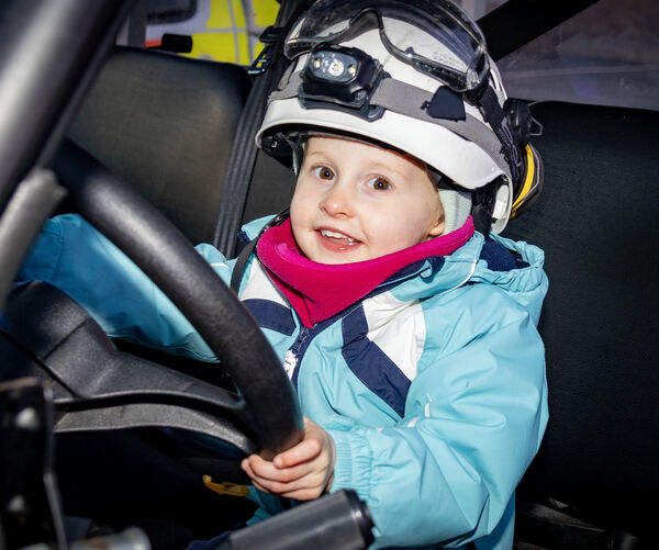  Éabha at the Winterval Blue Light Parade.
