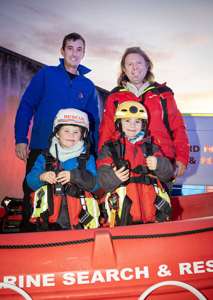  Sancho and Paddy with Waterford Marine Search and Rescue members Mark and Jamie at the Winterval Blue Light Parade.