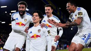 Daniel Munoz scores as Crystal Palace beat struggling Burnley