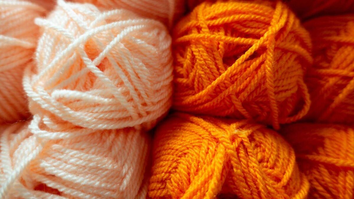 Local Notes: Christmas at the library, wool drive and volunteers needed