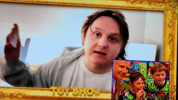 Lewis Capaldi had a special surprise for two children, Dylan and Keelan. 