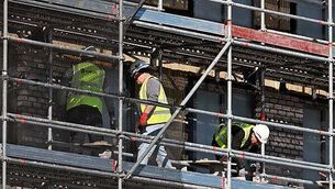 Economy at risk from ‘global shocks’, ESRI report warns