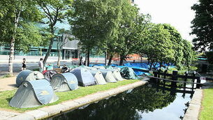 Taoiseach leads tributes following death of ‘trailblazer’ Tony O’Reilly Taoiseach leads tributes following death of ‘trailblazer’ Tony O’Reilly