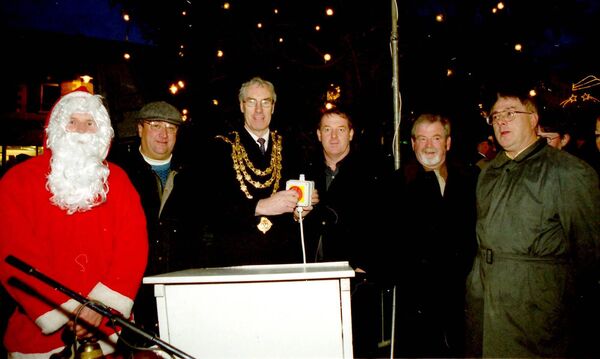 Mayor of Waterford Ald Davy Daniels along with Santa, Cllr Cha O'Neill, Cllr Hilary Quinlan, Cllr Oliver Cleary and Cllr Sean Dower, pictured at the switching on of the Christmas lights back in 2000.