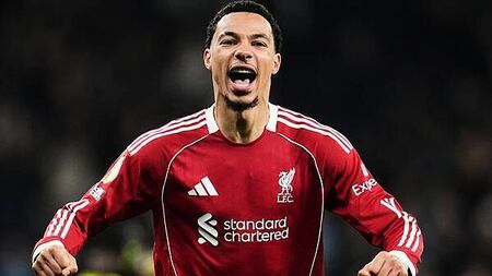 Arne Slot hails Hugo Ekitike fitness after convincing him to work on physicality