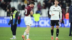 Brentford sign Caoimhín Kelleher as Mark Flekken leaves for Bayer Leverkusen