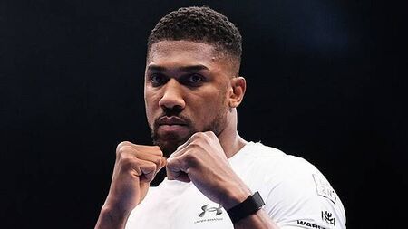 Anthony Joshua released from hospital in Nigeria after car crash