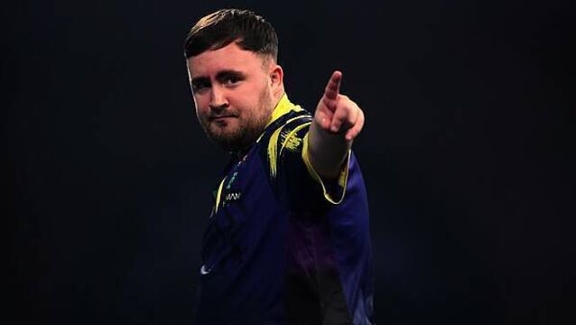Luke Littler wins over Ally Pally crowd by cruising past Krzysztof Ratajski