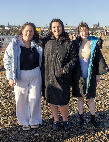  Kirsten, Síun and Leann, at the annual Christmas Day Swim, at Tramore. Photo: Joe Evans