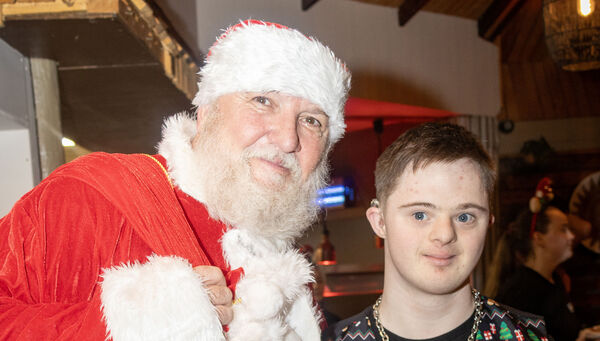  Santa paid a surprise visit to Moes Tramore and is pictured here with Sean. Photo: Joe Evans