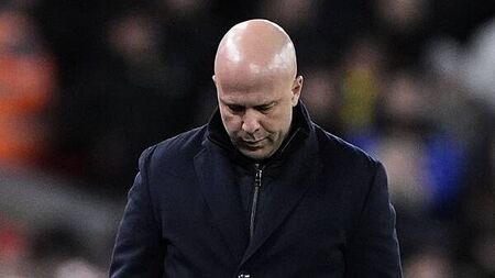 Arne Slot: ‘Constant battle’ has left Liverpool unable to catch Arsenal and City